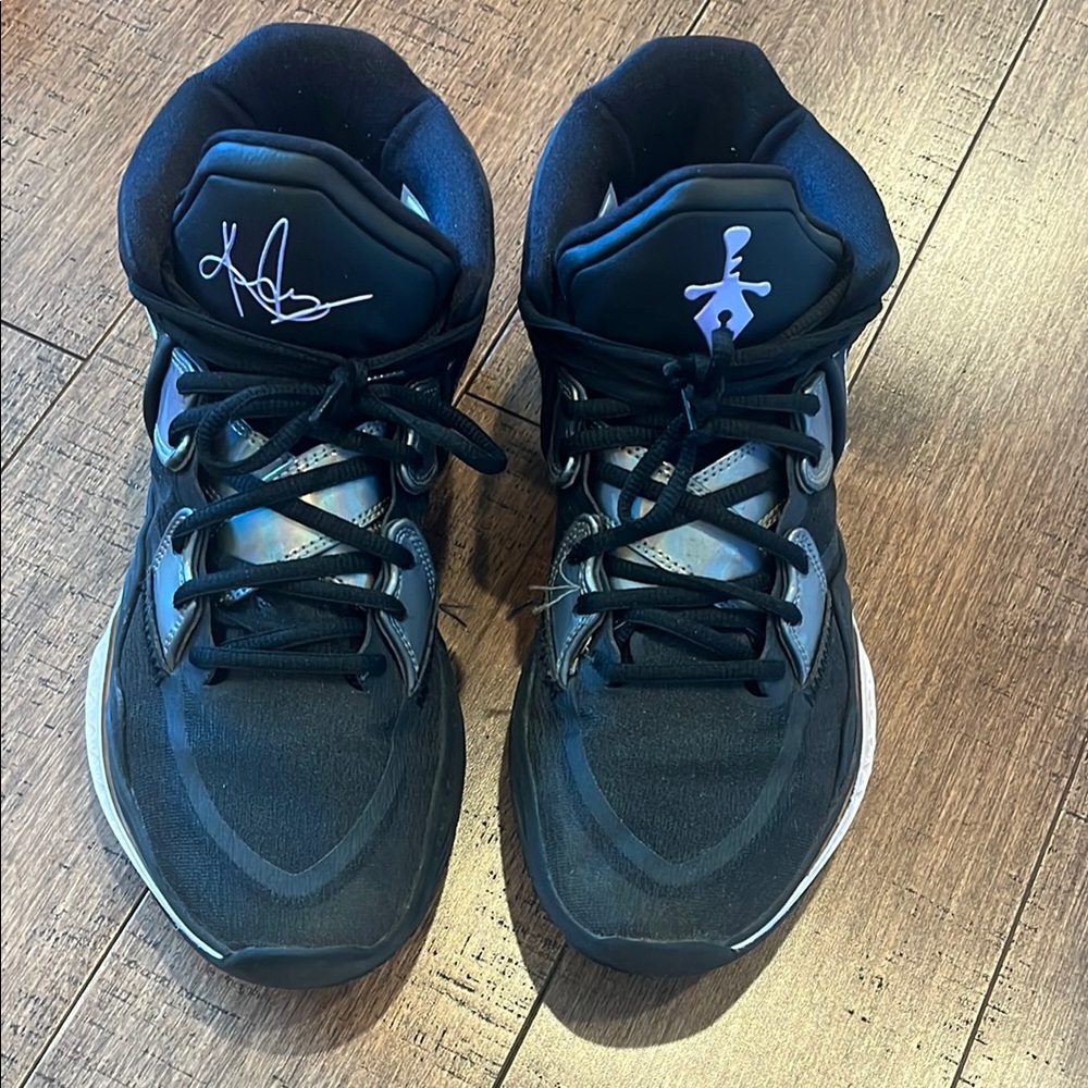 Men's Black Nike Basketball Shoes